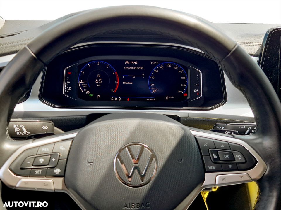 Volkswagen T-Roc 1.5 TSI DSG Life - 19