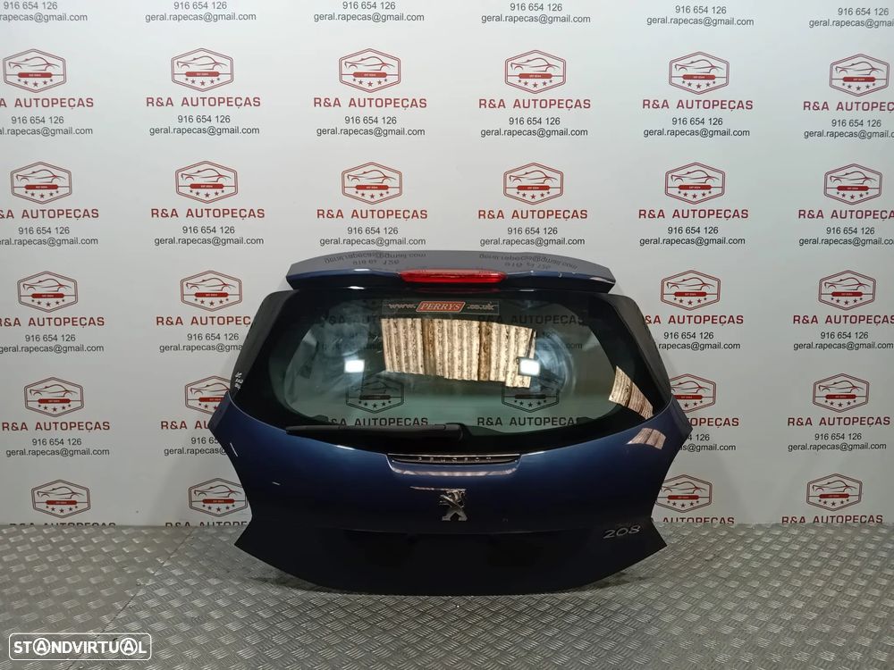 Tampa da Mala Peugeot 208 - 3