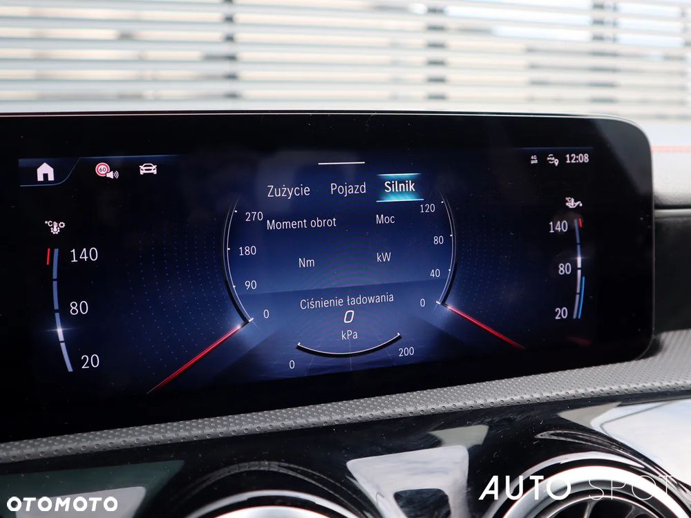 Mercedes-Benz CLA 200 AMG Line 7G-DCT - 33