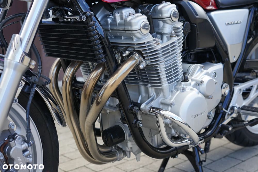 Honda CB - 31