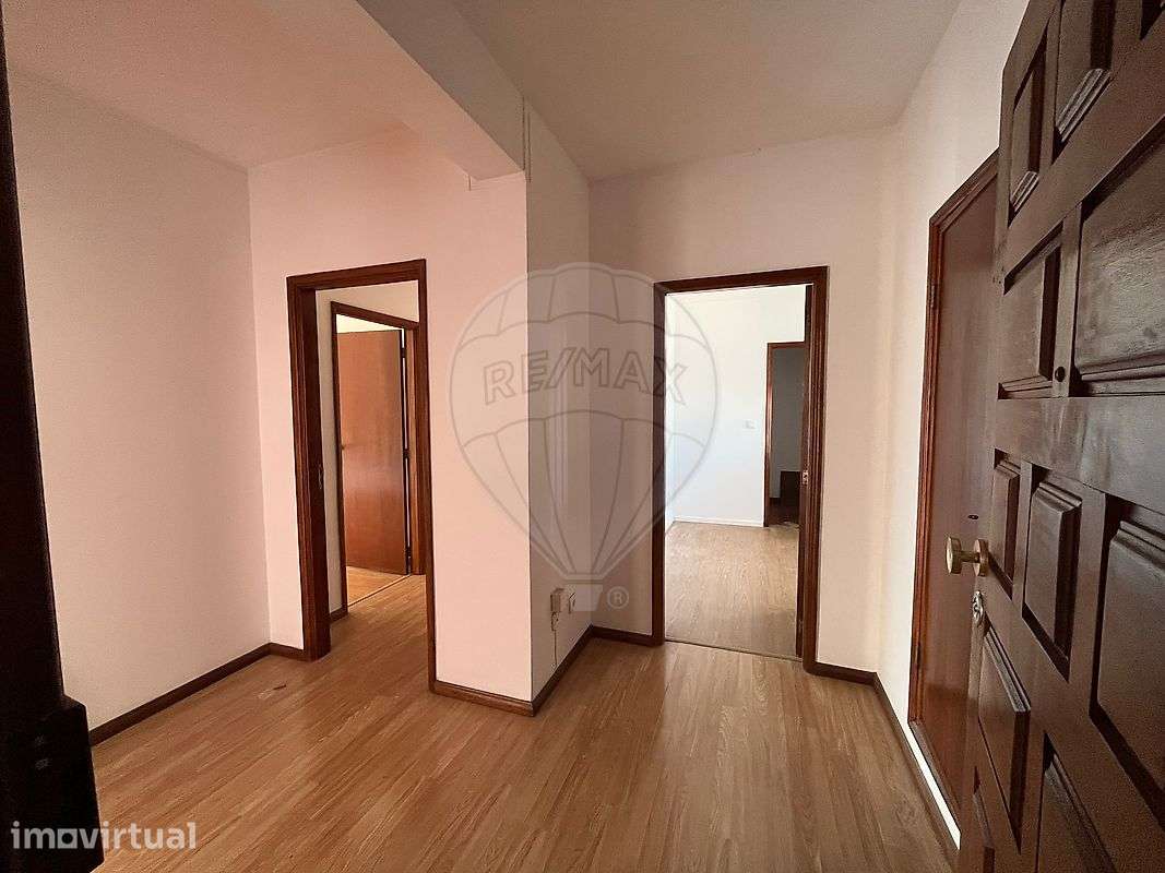 Apartamento T3 para arrendamento - Grande imagem: 2/23