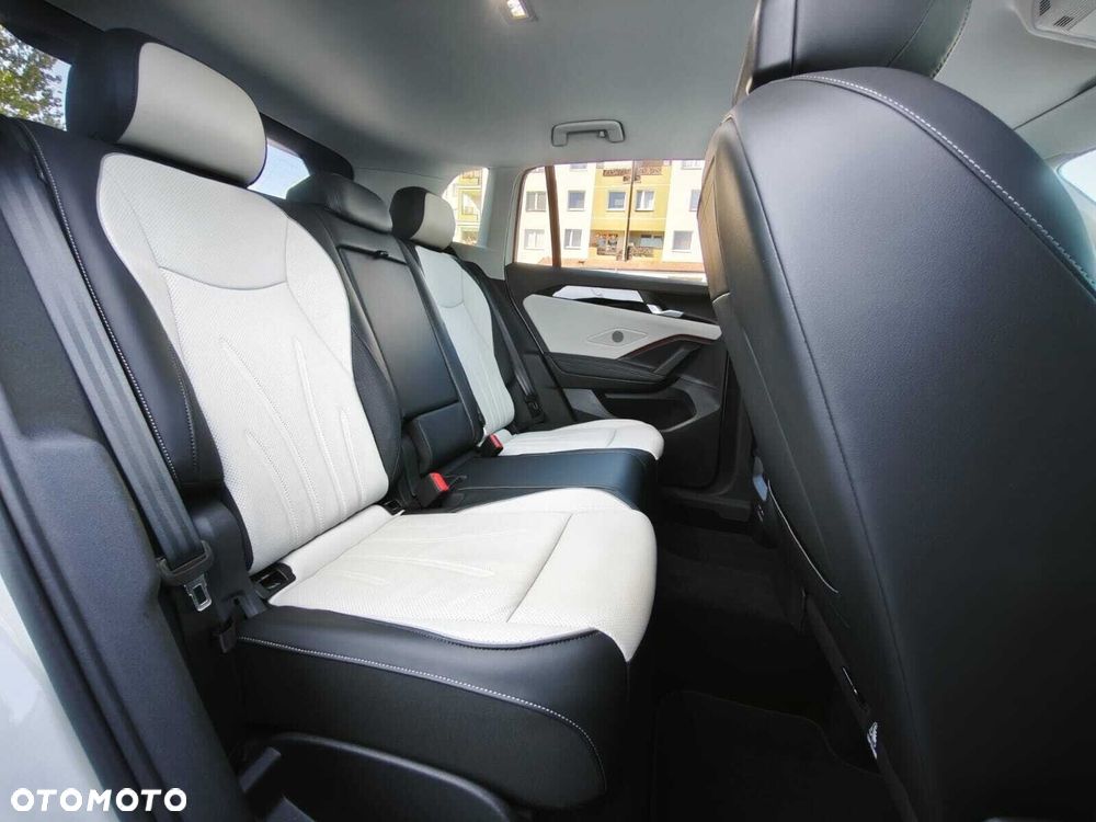 Volkswagen Tiguan 2.0 TDI Elegance DSG - 10