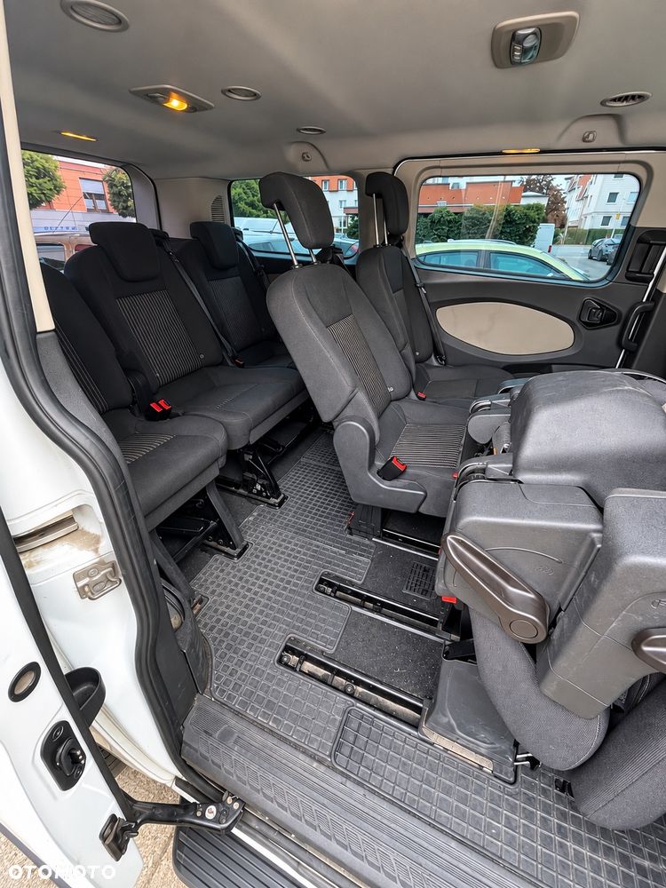 Ford Tourneo Custom 300 L1H1 VA Trend - 20