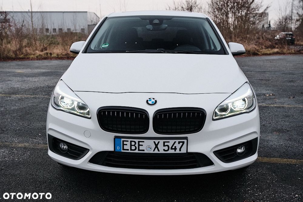 BMW Seria 2 218i - 28