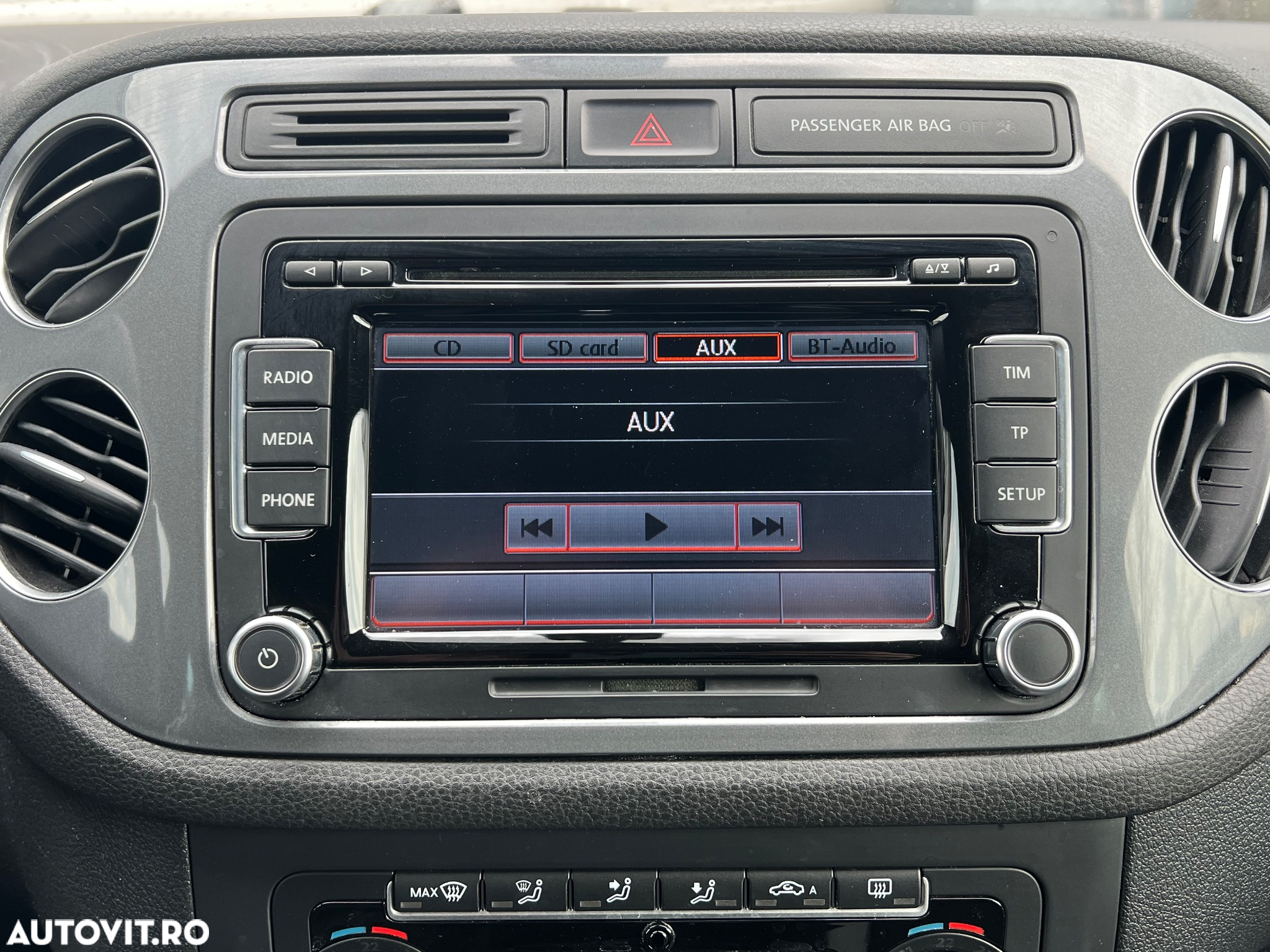 Volkswagen Tiguan 2.0 TDI 4Motion DSG Sport & Style - 25