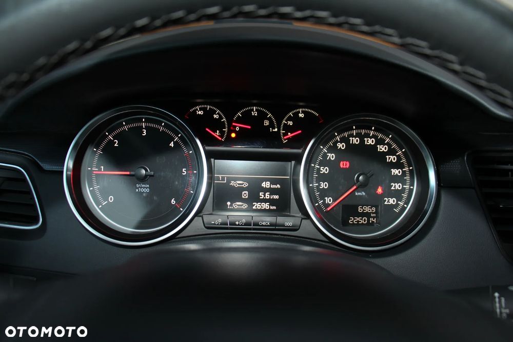 Peugeot 508 HDi FAP 165 Allure - 34