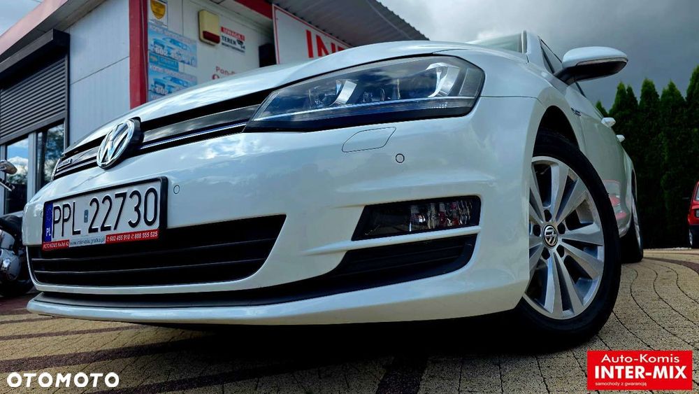 Volkswagen Golf - 8