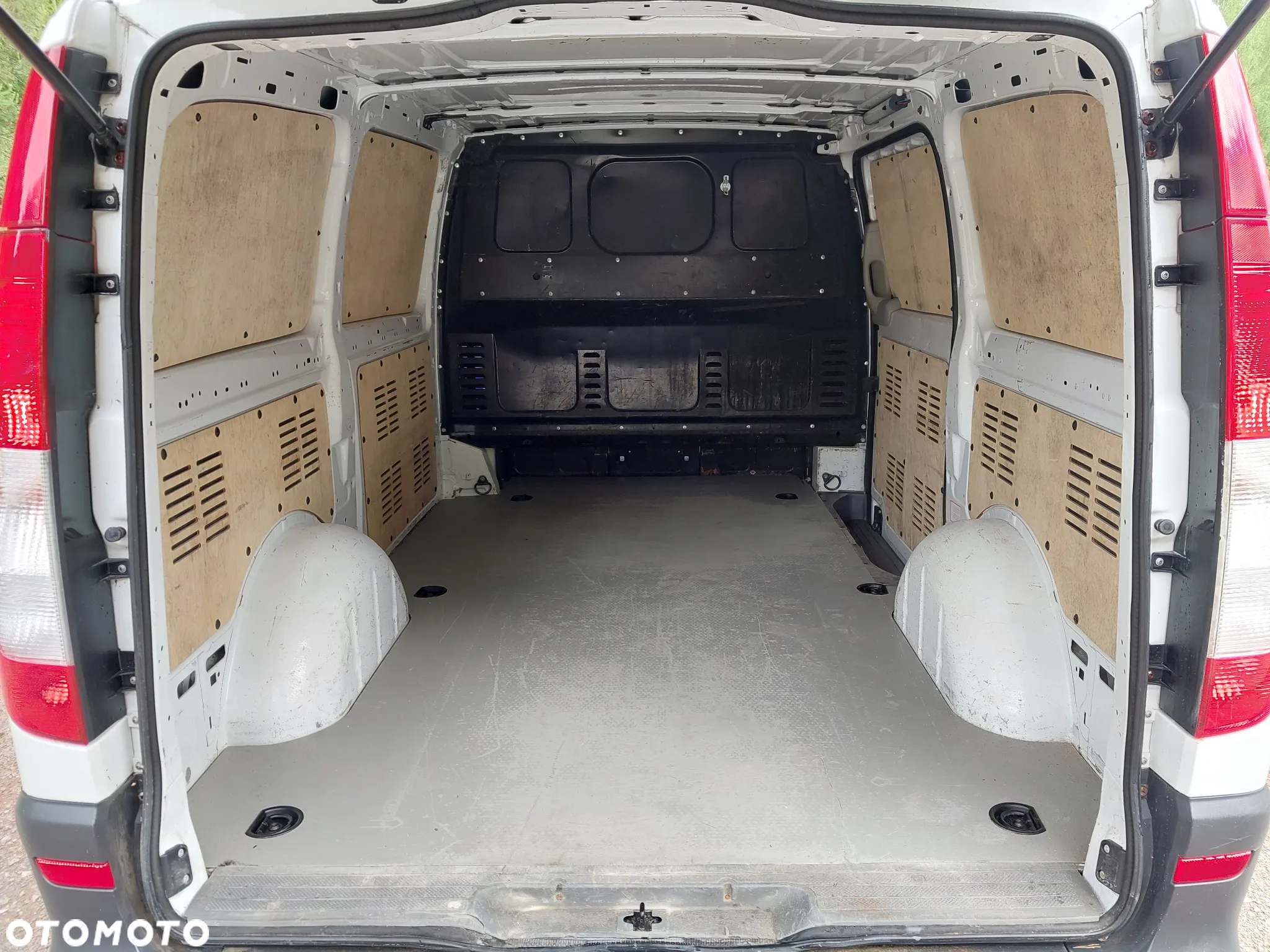 Mercedes-Benz Vito - 23