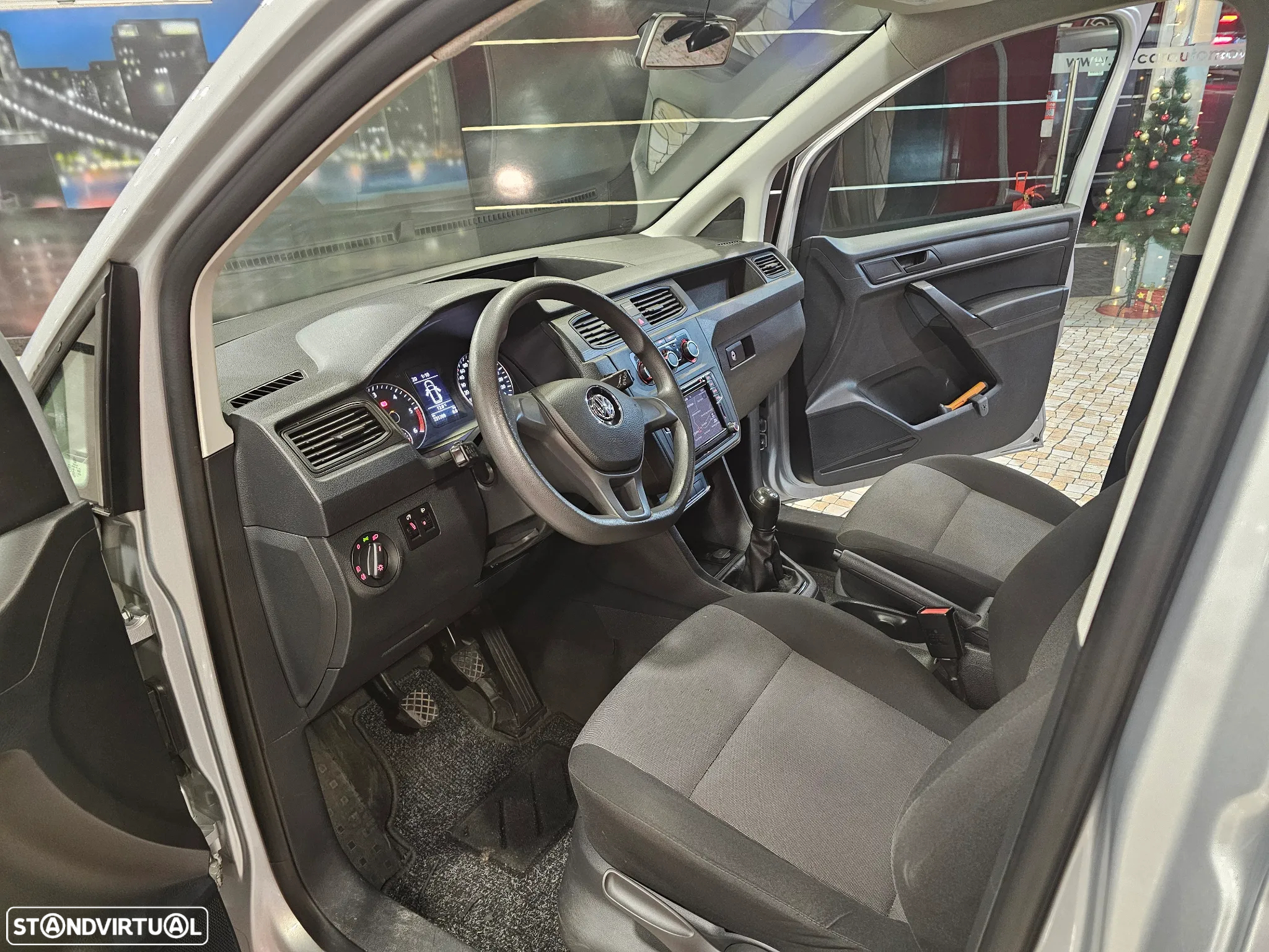 VW Caddy 2.0/ longa c/iva dedutível - 12