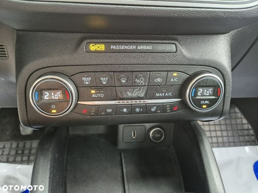 Ford Focus 1.0 EcoBoost Start-Stopp-System TREND - 36