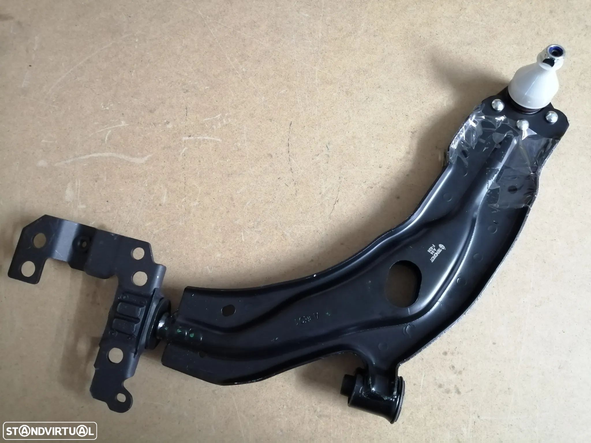 Braço / Braços de Suspensão - Fiat Strada, Doblo, Palio e Siena - 1