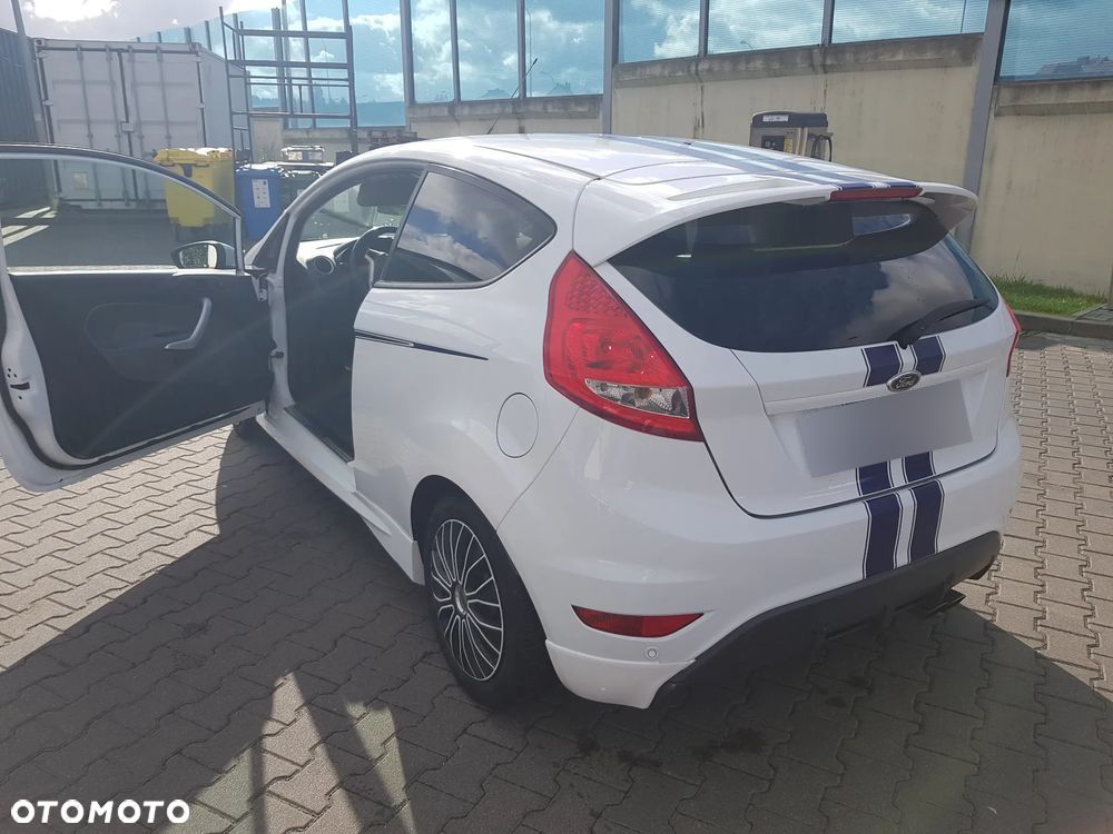 Ford Fiesta - 29