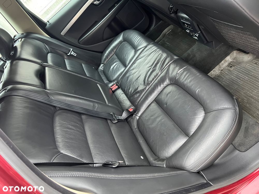 Volvo XC 70 D5 AWD Summum - 20