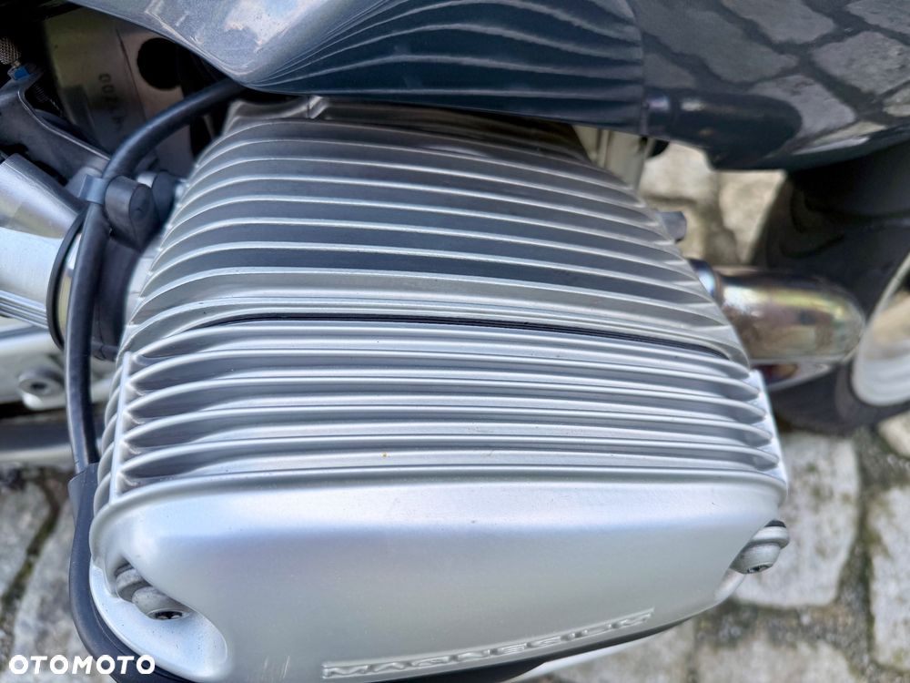 BMW R - 8