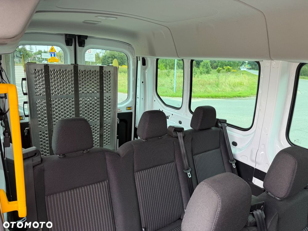 Ford Transit - 26