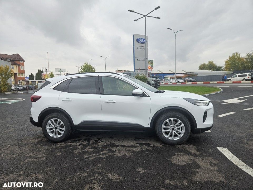 Ford Kuga - 5