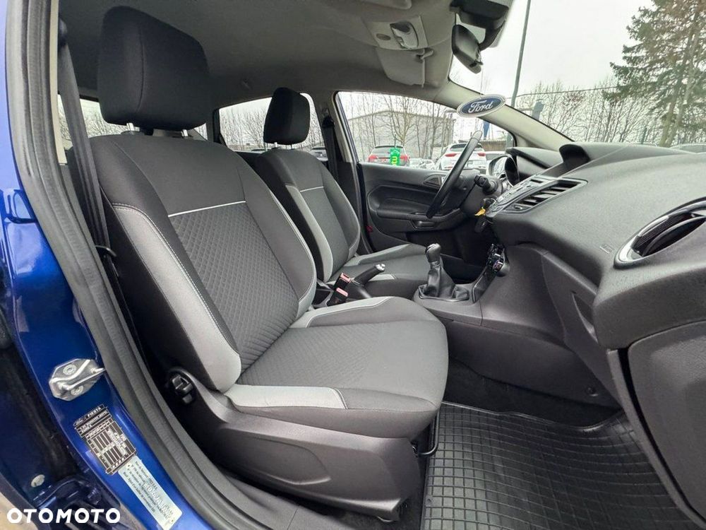 Ford Fiesta 1.25 Silver X - 33