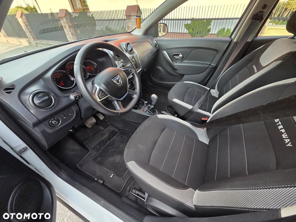 Dacia Sandero TCe 90 Easy-R S&S Comfort - 2