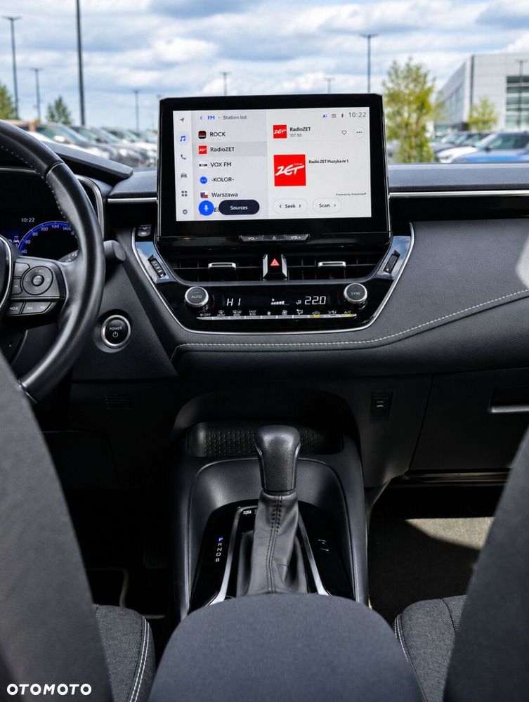 Toyota Corolla 1.8 Hybrid Comfort - 17