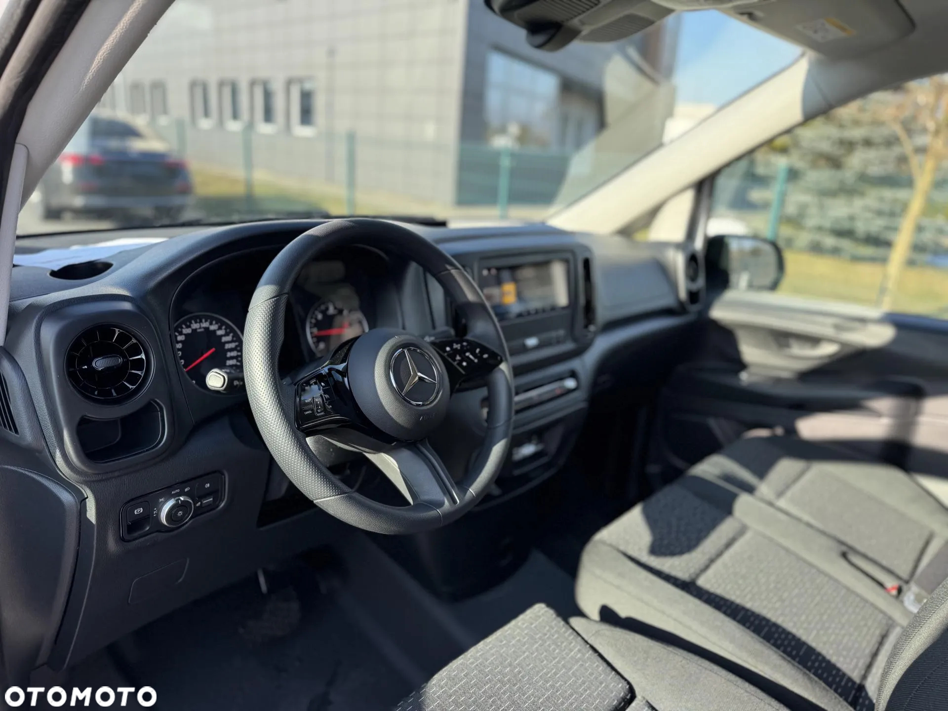 Mercedes-Benz Vito - 10