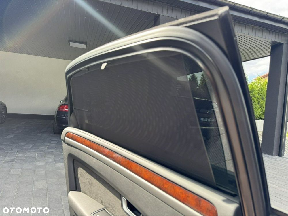 Audi A8 - 28