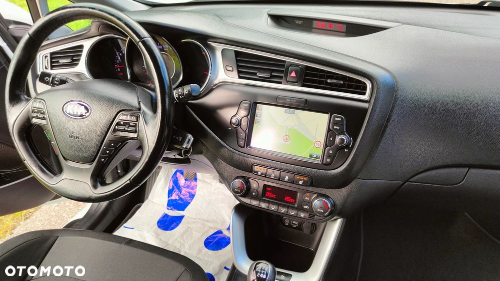 Kia Ceed 1.6 GDI Business Line - 30