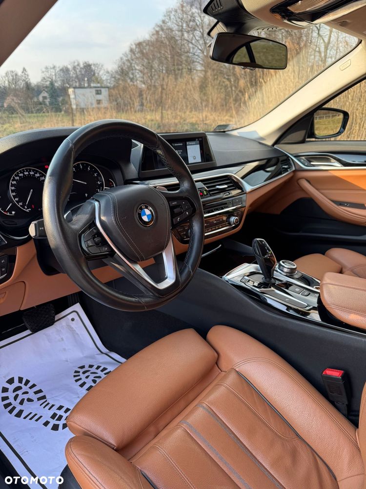 BMW Seria 5 - 18