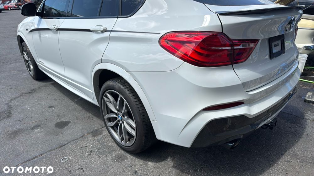 BMW X4 - 31