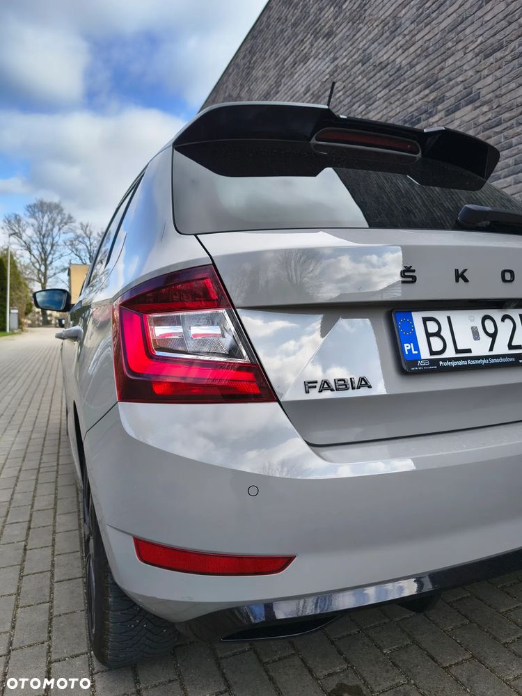 Skoda Fabia 1.0 TSI Monte Carlo - 14