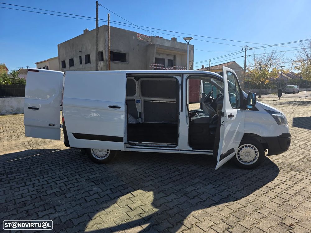 Ford Transit Custom 2.2 TDCI 270 L1 - 5