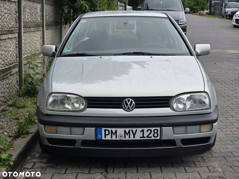 Volkswagen Golf 2.0 GL - 2