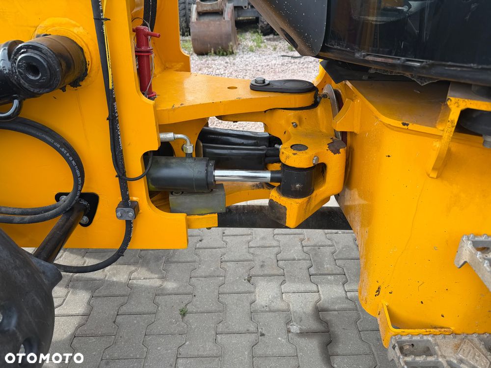 JCB 409 T4 - 15