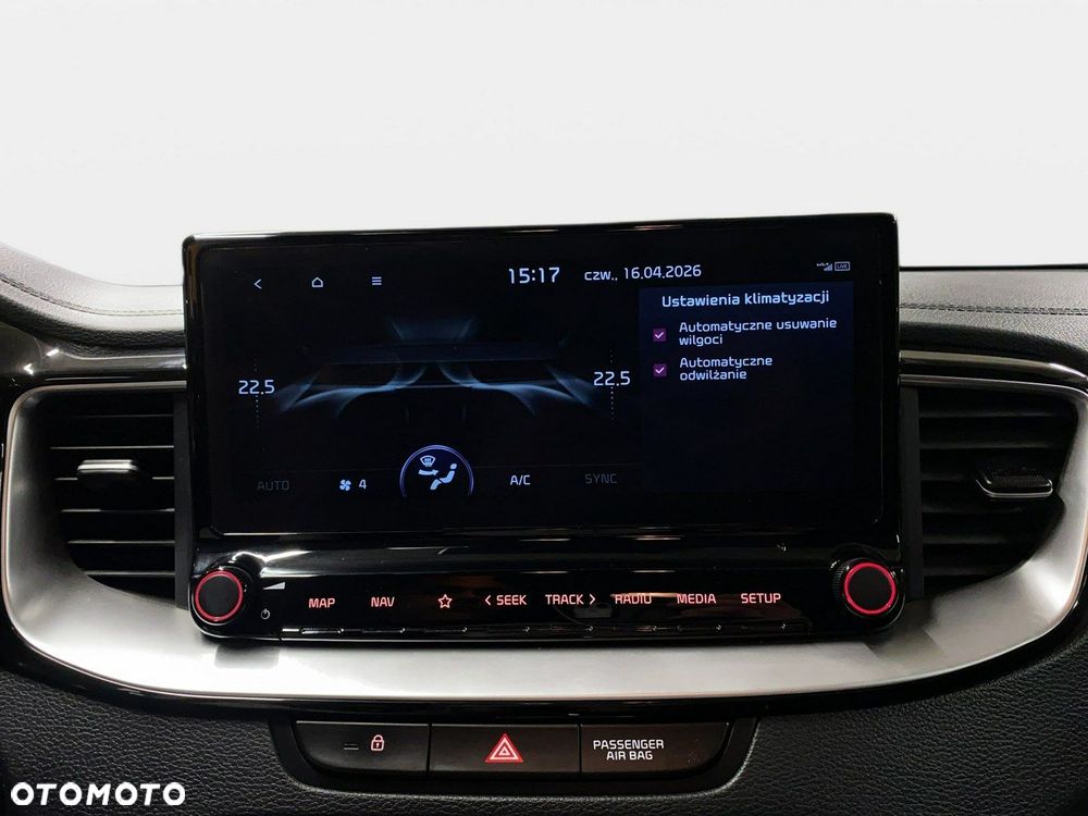 Kia XCeed - 29