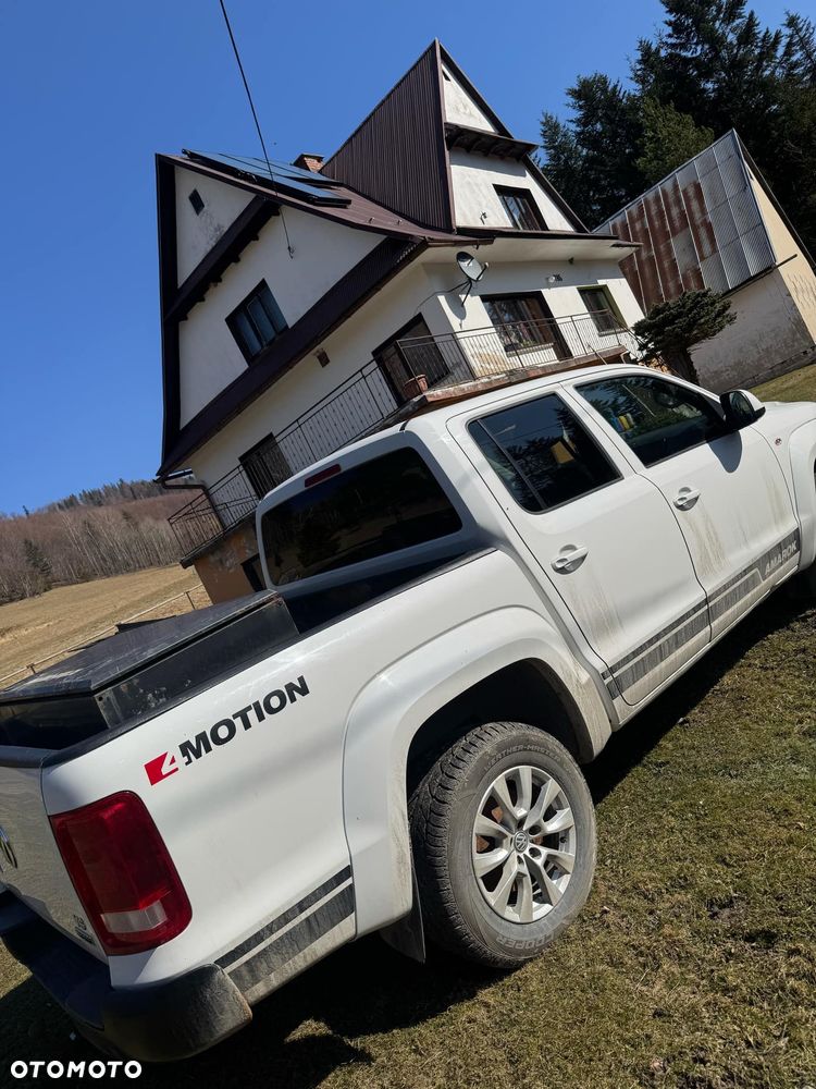 Volkswagen Amarok 3.0 V6 TDI 4Mot Comfortline - 10