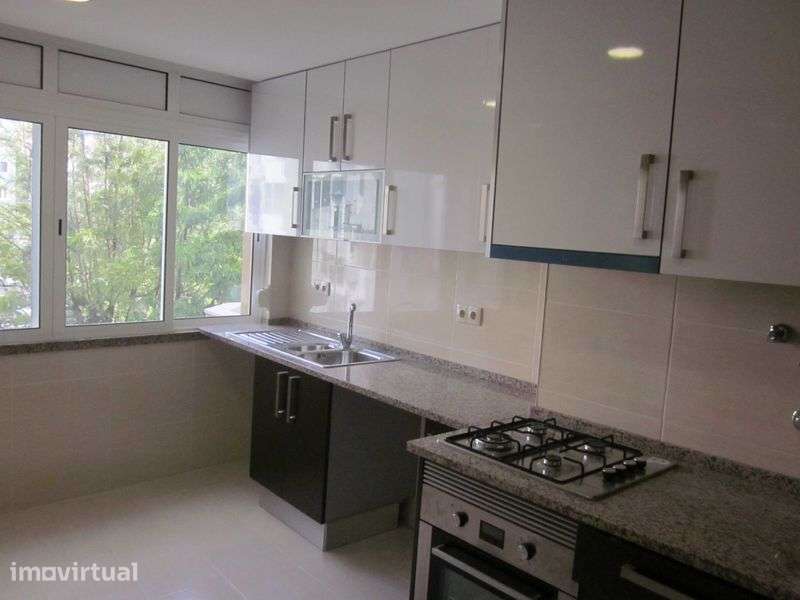 apartamento totalmente remodelado a estrear - Grande imagem: 2/8