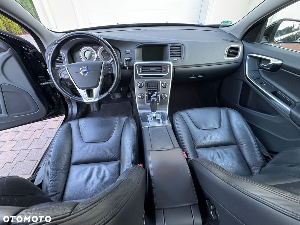 Volvo V60 - 24