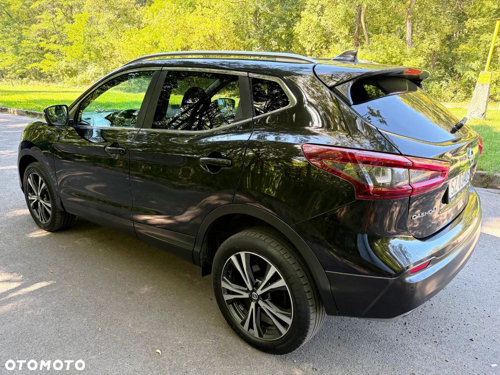 Nissan Qashqai 1.7 dCi 4x4 N-Connecta - 6