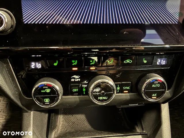 Skoda Octavia 2.0 TSI Style DSG - 22