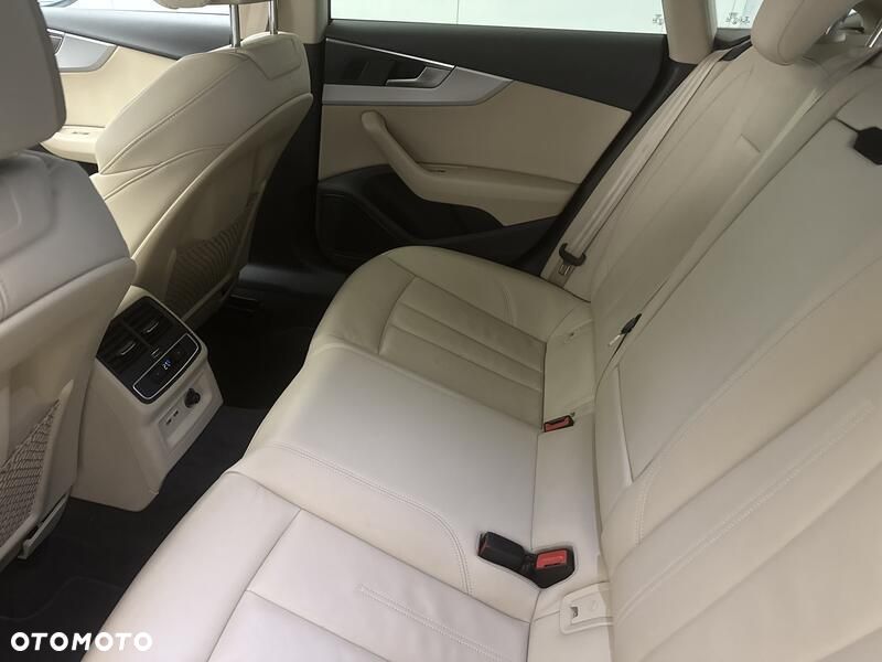 Audi A5 Sportback 35 TFSI mHEV Advanced S tronic - 19