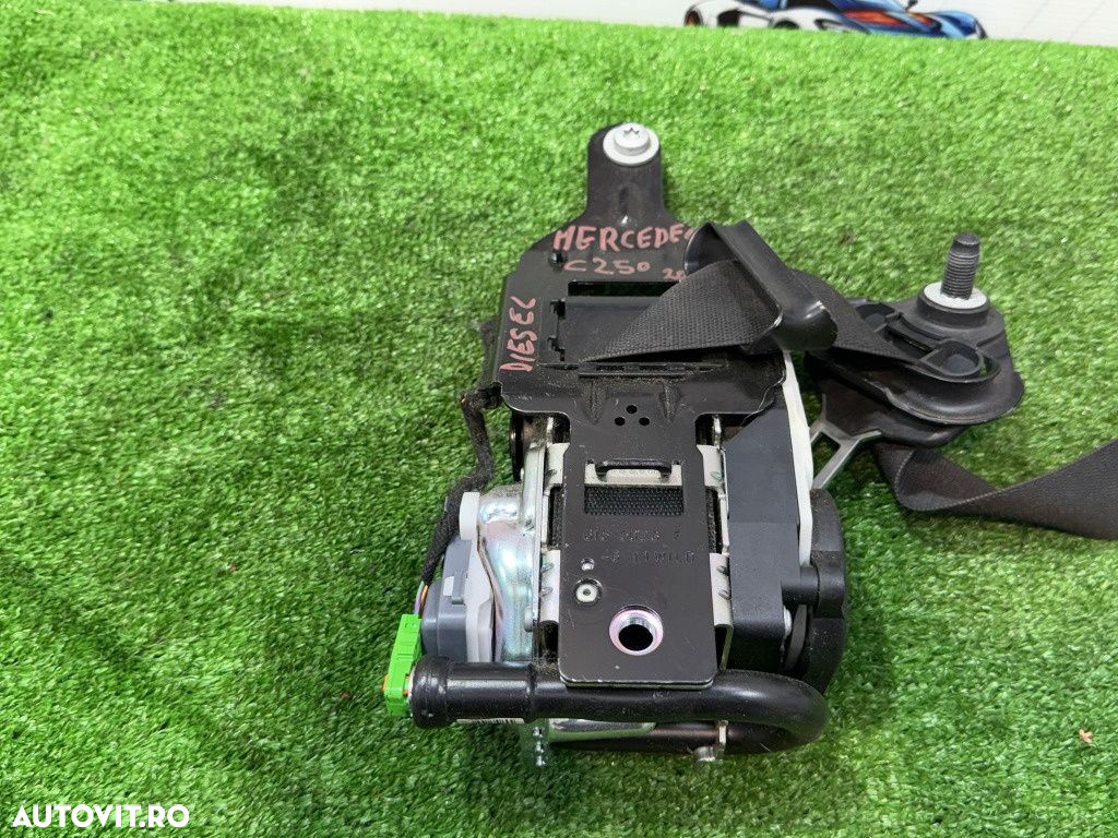 Centura siguranta fata stanga 2012 mercedes benz c250 c204 w204 cdi 2.2 diesel cod oem a2048601585 - 4
