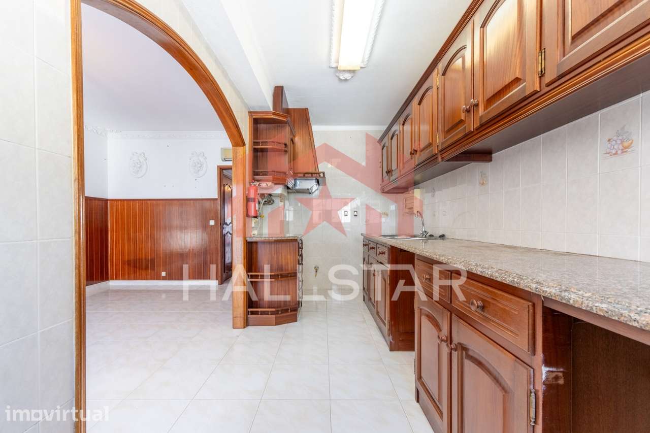 Apartamento T3 Duplex / 2 Minutos da Praia / Nazaré - Grande imagem: 4/20