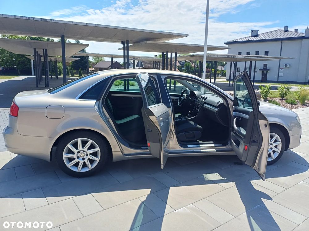 Seat Exeo 2.0 TDI DPF Style - 10