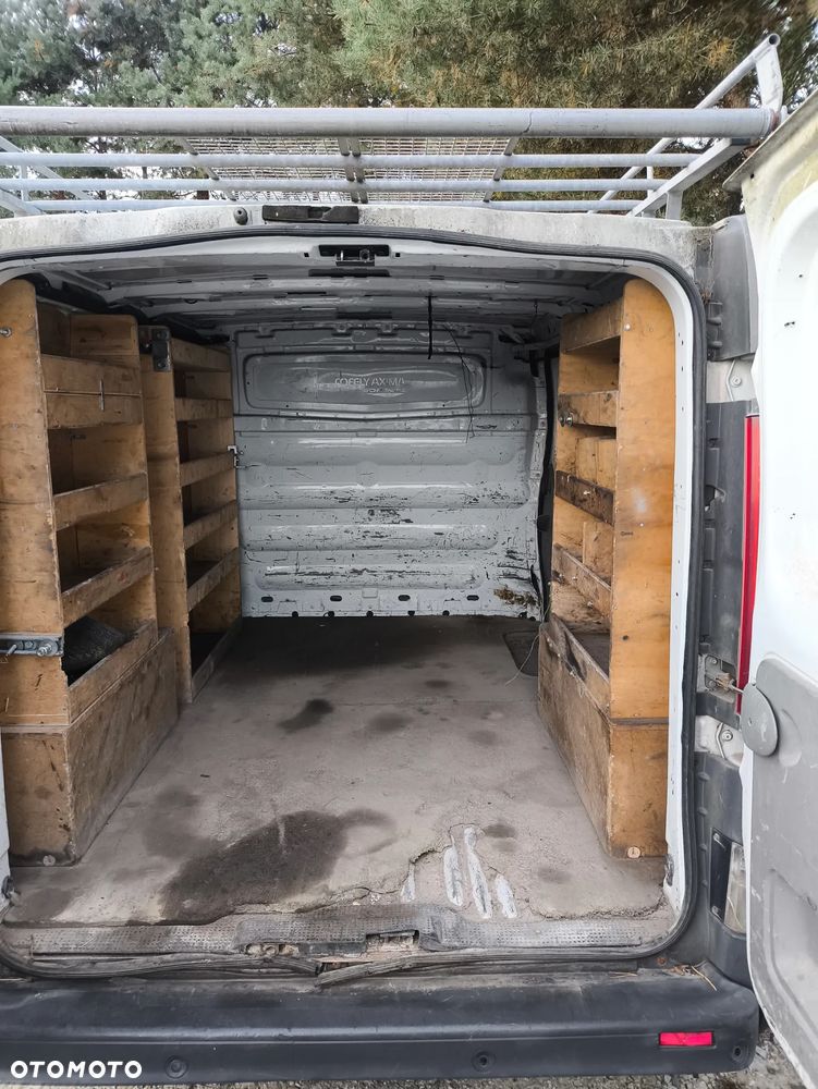 Renault Trafic - 11