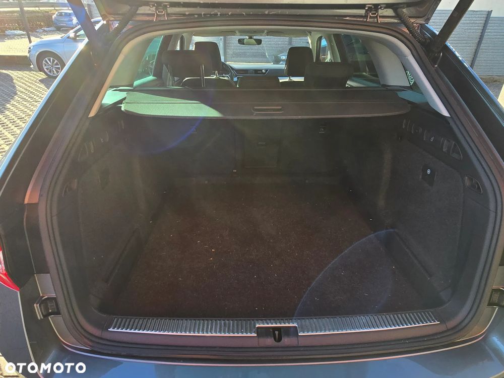 Skoda Superb 1.5 TSI Ambition DSG - 37