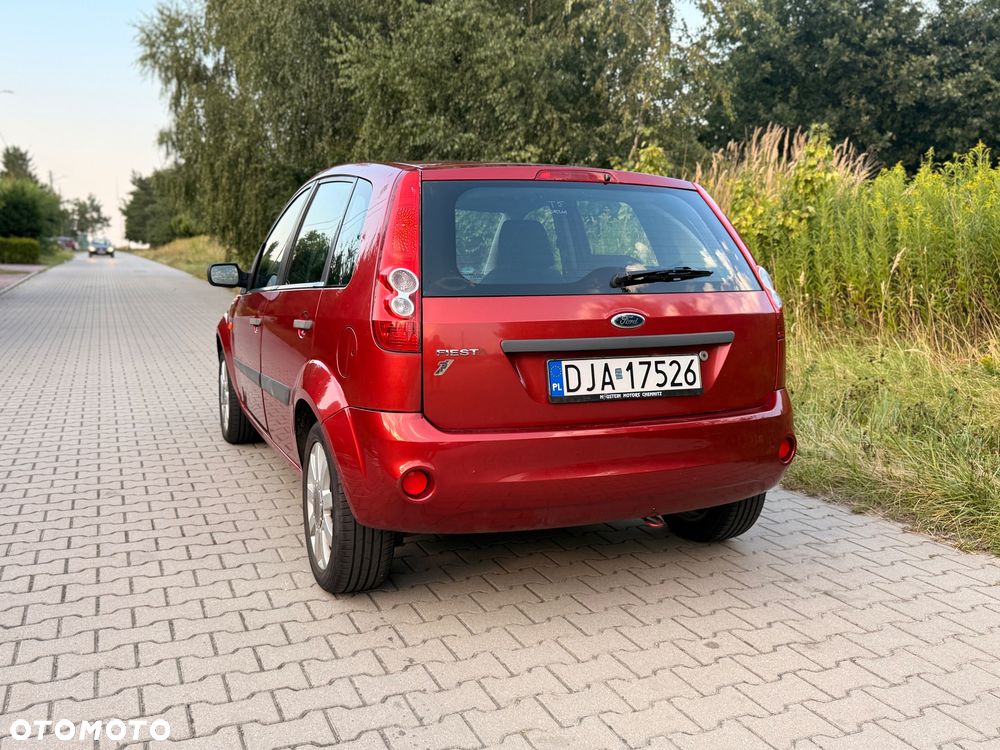 Ford Fiesta 1.3 Silver X - 3