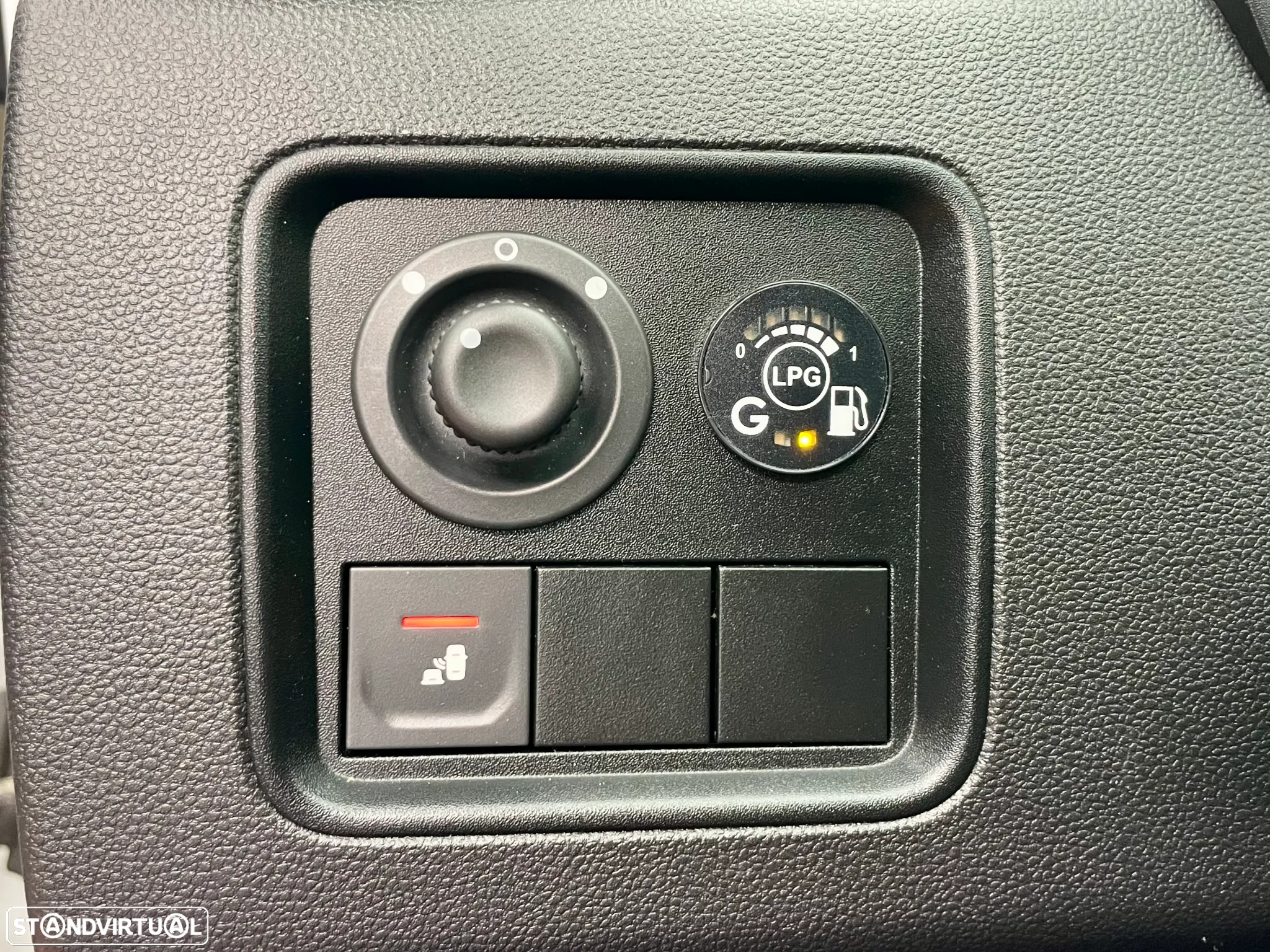 Dacia Duster 1.0 TCe ECO-G Prestige Bi-Fuel - 25