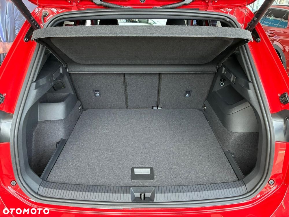 Volkswagen Tiguan - 30