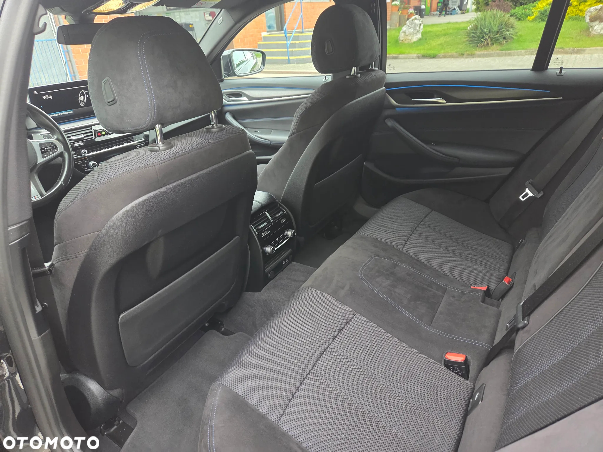 BMW Seria 5 530e M Sport sport - 24