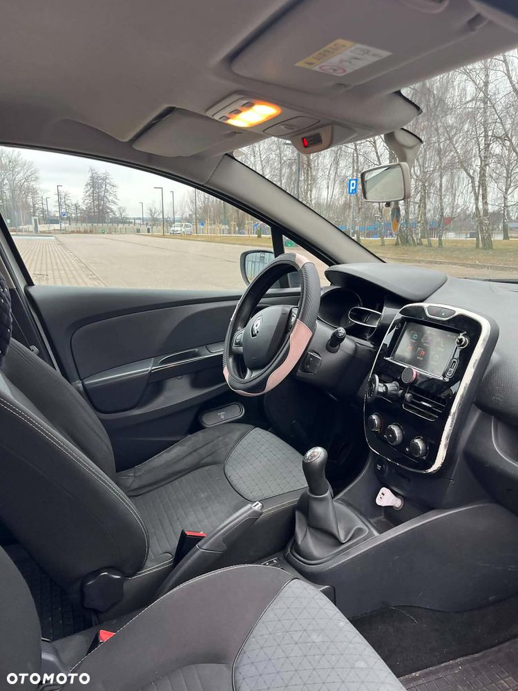 Renault Clio 1.5 dCi 75 Expression - 6
