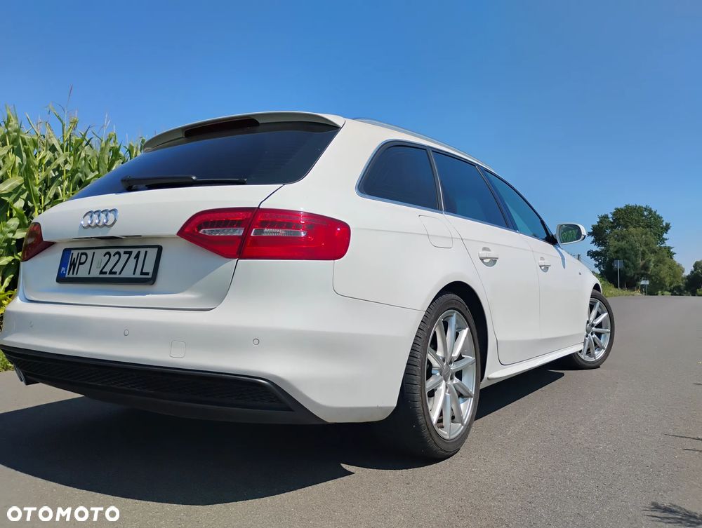 Audi A4 Avant 2.0 TDI DPF clean diesel multitronic S line Sportpaket - 14
